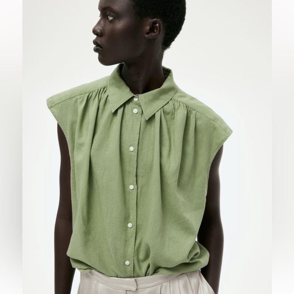 H&M green linen blend blouse size M